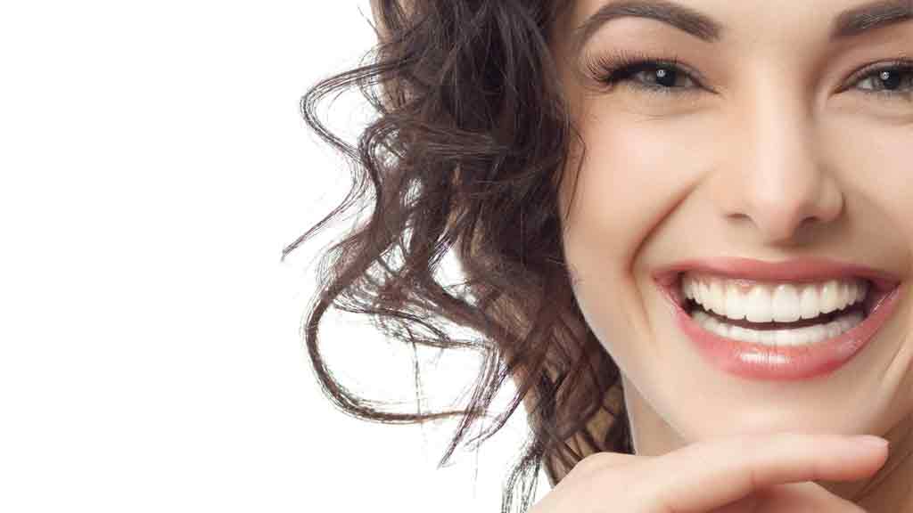 دندانپزشک طراحی لبخند در شیراز ⭐️【آپدیت1403】