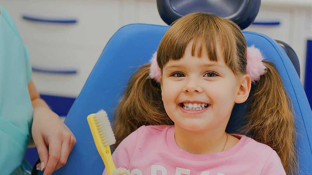 کلینیک دندانپزشکی کودکان در شیراز ⭐️【آپدیت1403】